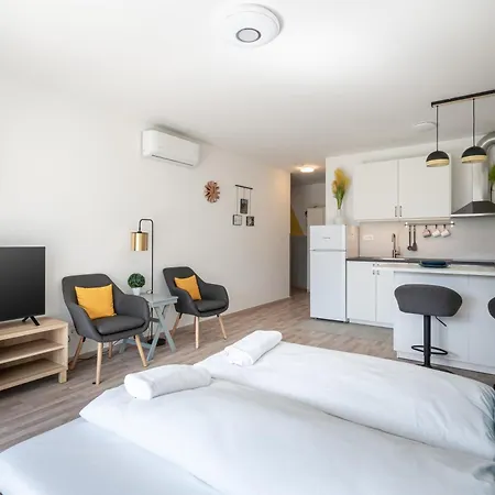 River Sunshine Appartement